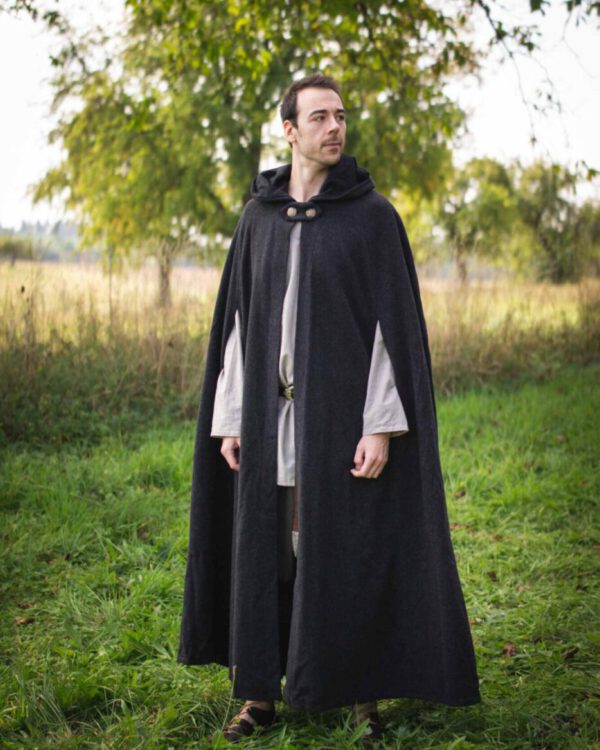 Virgin wool cape with round hood model Dorian