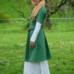 Annika M29 grün Leinen